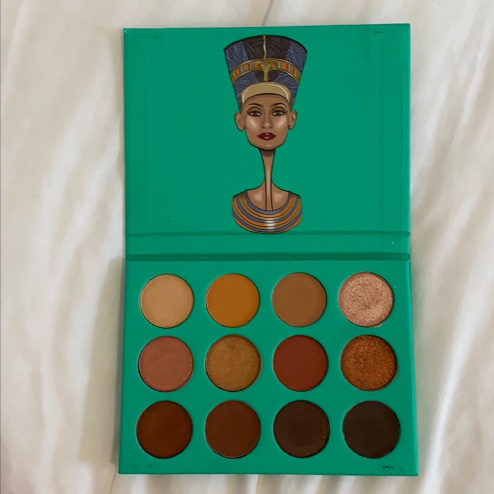 Juvia’s Place Palette 🌟